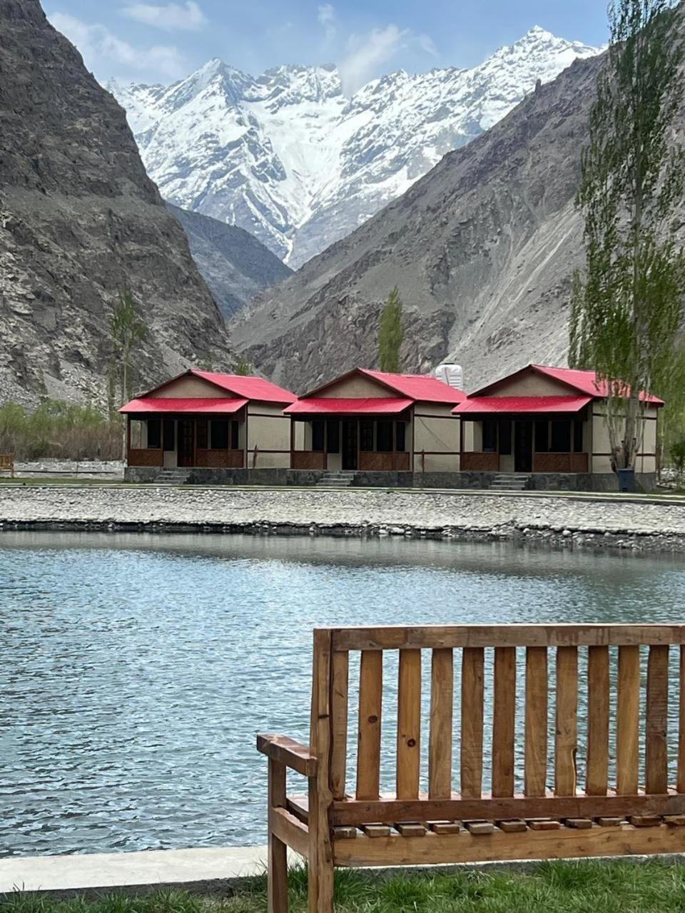 Dream Nest Resorts Skardu Exteriör bild